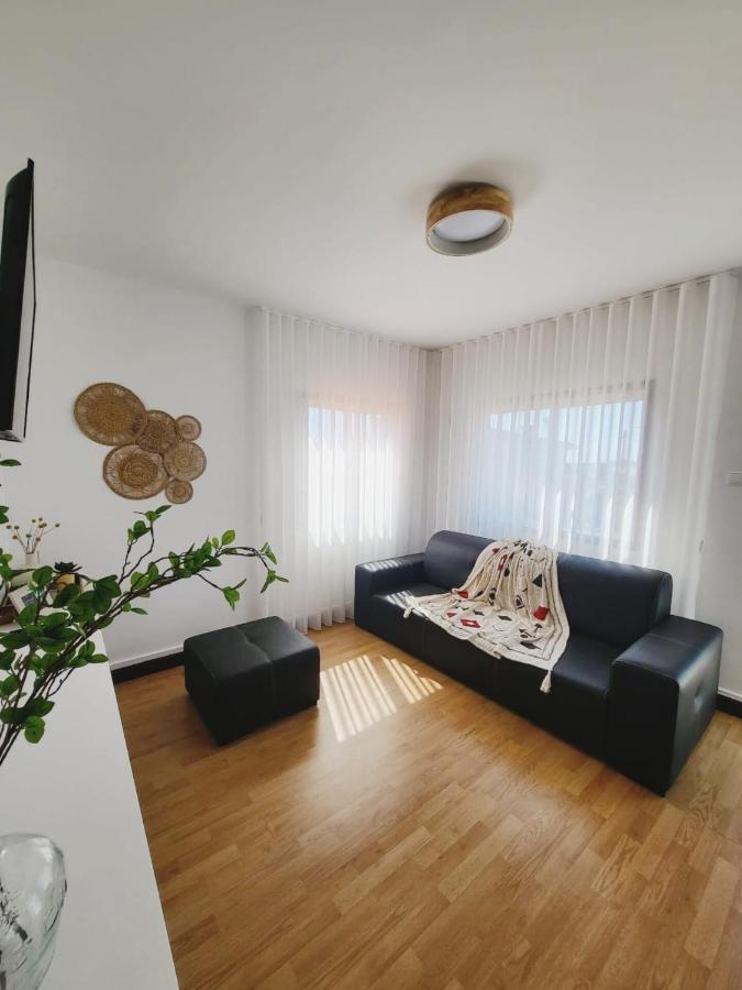 Casa Dos Avos Guest House Ovar Bagian luar foto