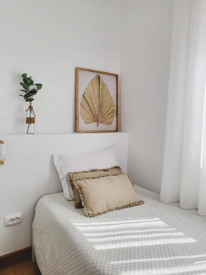 Casa Dos Avos Guest House Ovar Bagian luar foto