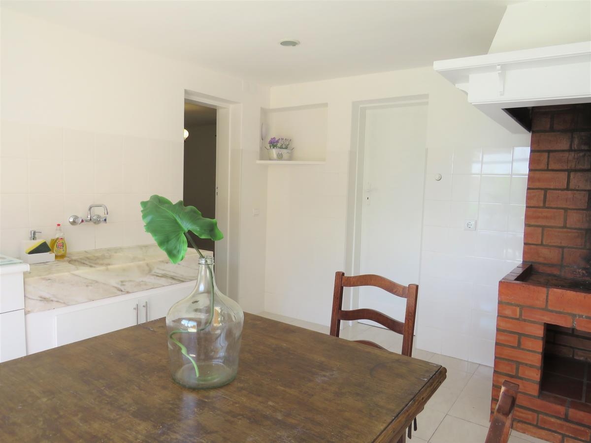 Casa Dos Avos Guest House Ovar Bagian luar foto